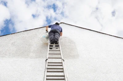Peinture extérieure à Molèdes — façades et ravalement